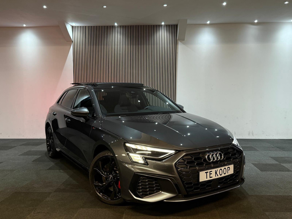 52527938-4.jpg